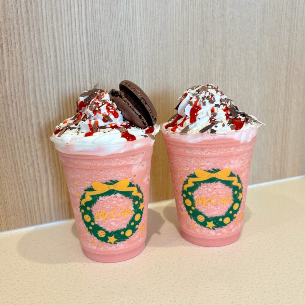 マックカフェのいちごフラッペ