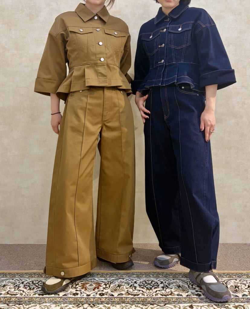 GU×rokh2026春夏コレクションのペプラムブルゾンとバルーンパンツを着用した2コーデ