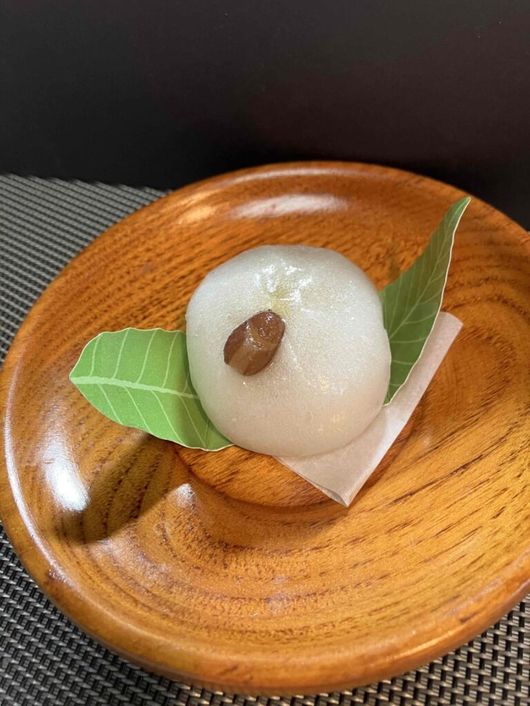 栗観世のアップ