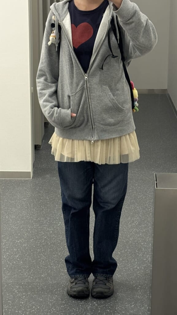 ボトムス重ね着コーデ