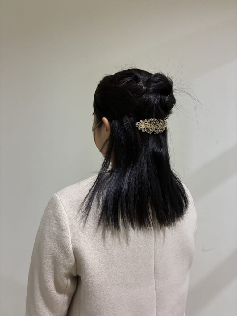 「同窓会ヘアアレンジ」「華やかハーフアップ」