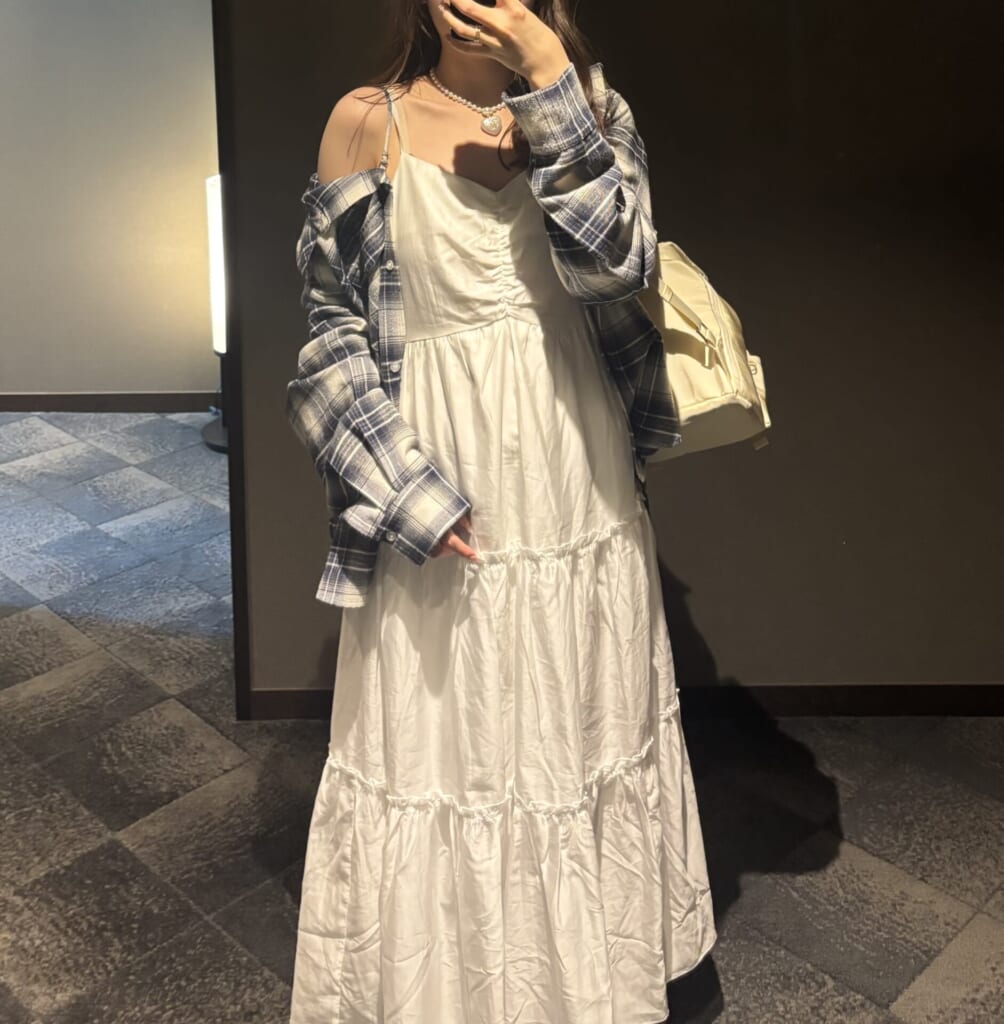 オフショルネルシャツ×ロングワンピ