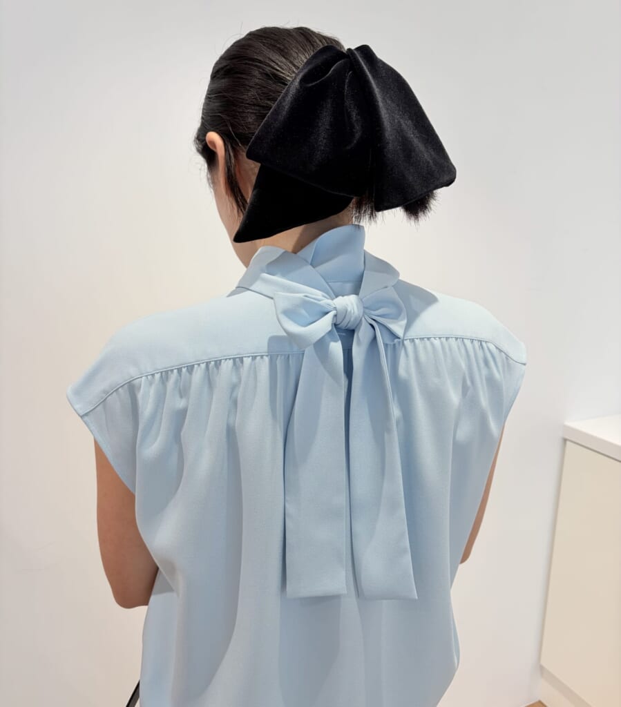 UNIQLOF.RISSO　ボウタイブラウスノースリーブ　アレンジ