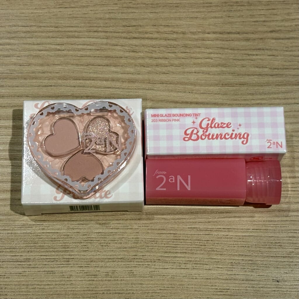 ミニグレイズバウンシングティントとラブクローバーパレット