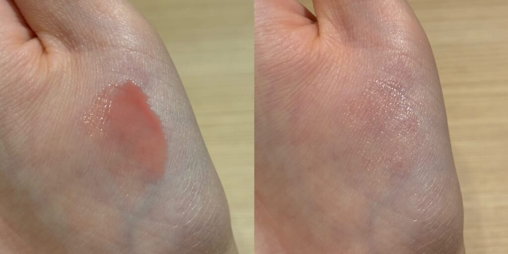 ミニグレイズバウンシングティント203番リボンピンクのスウォッチ(右)とティッシュオフした状態(左)