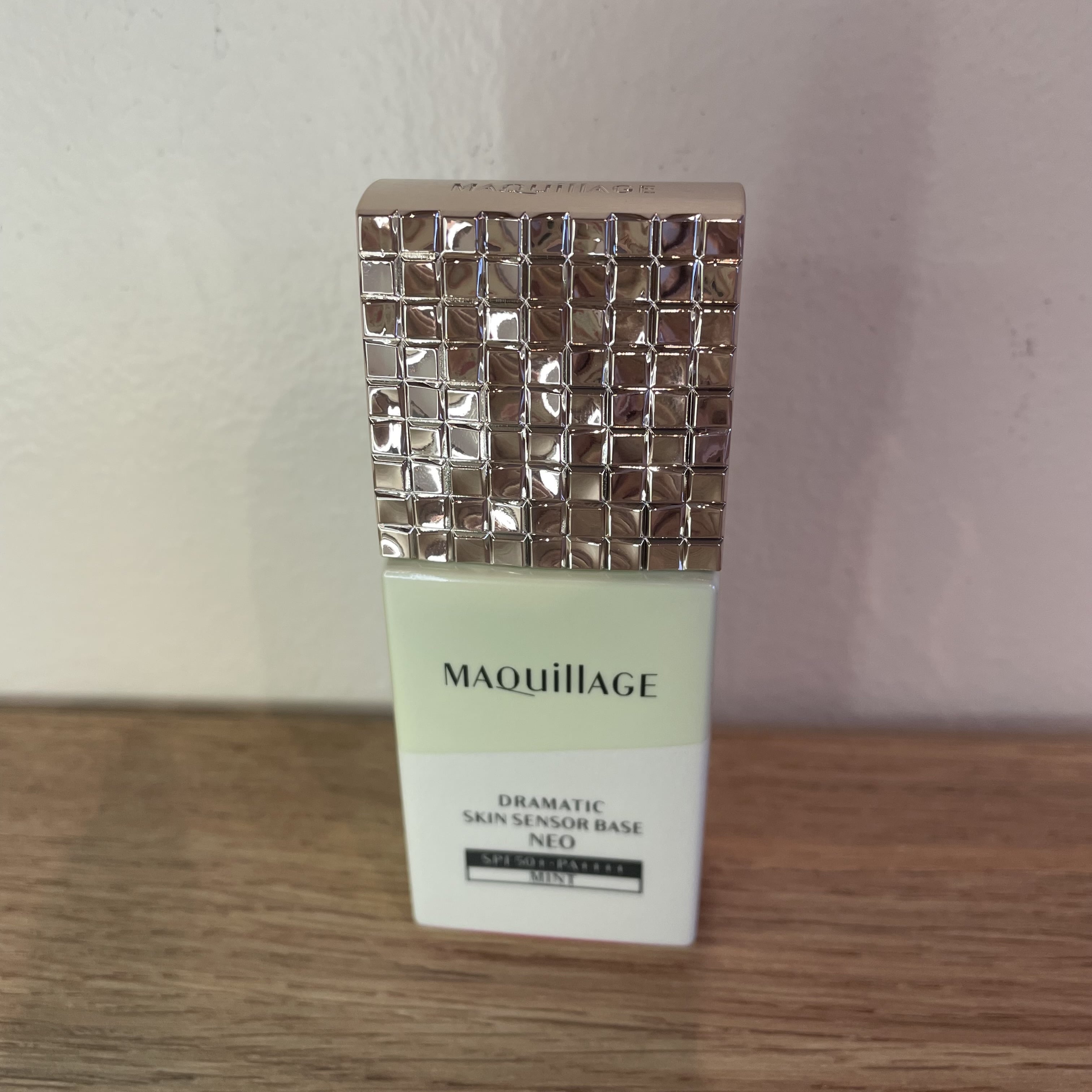 マキアージュ下地