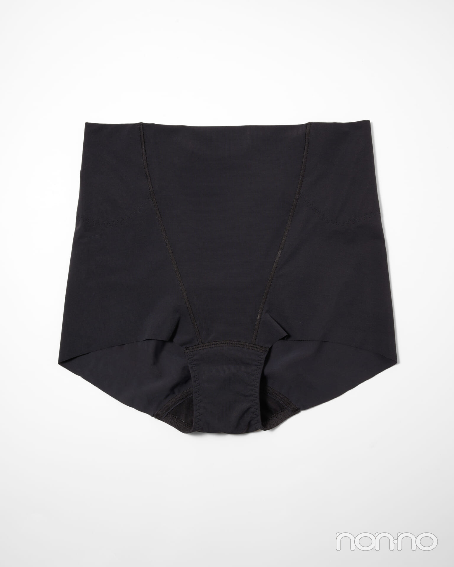 ルシアン×ピップエレキバンの「腰こりらっくすショート丈」