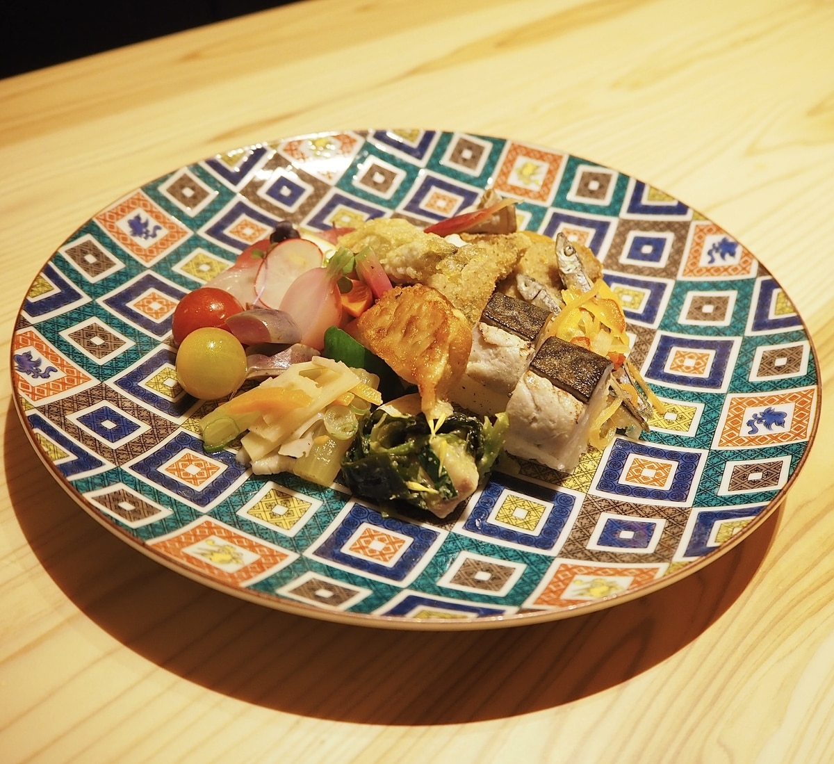 シェフが盛りつけてくださった皿鉢