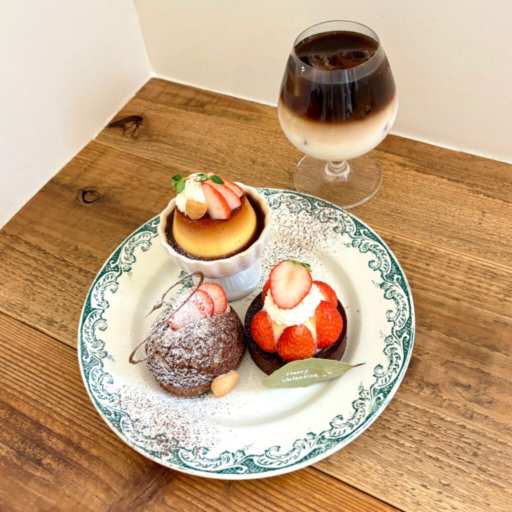バレンタインシーズン限定のスイーツプレートとオレグラッセ