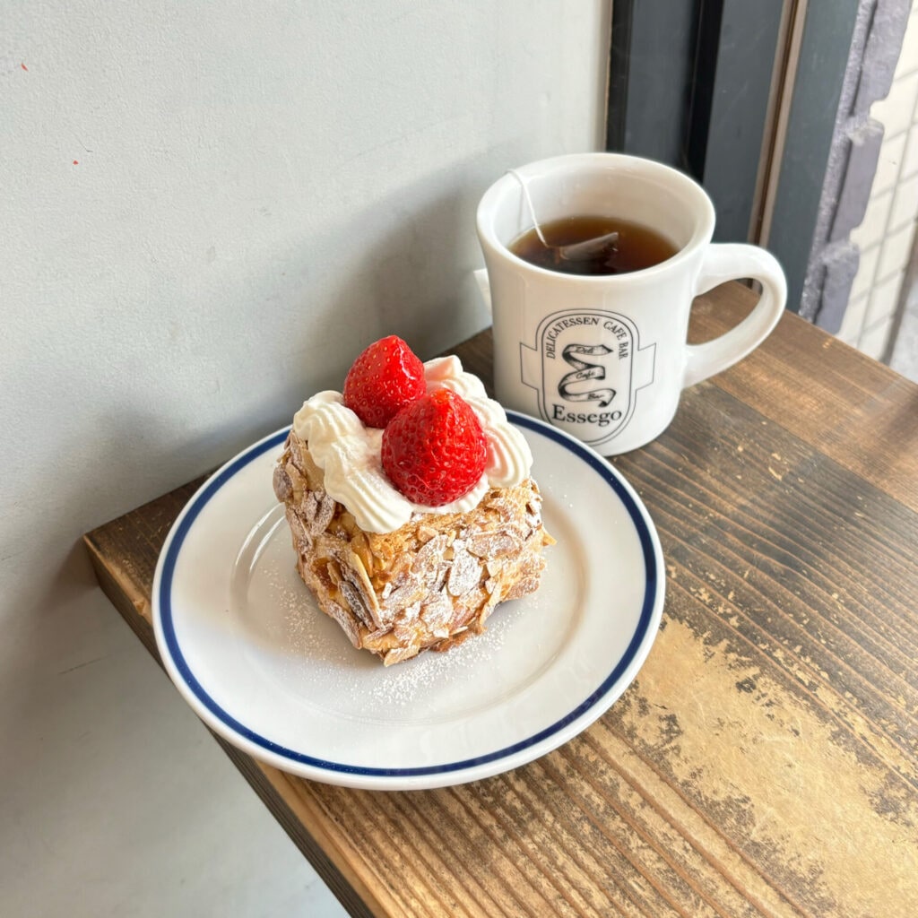 ナポレオンパイと紅茶