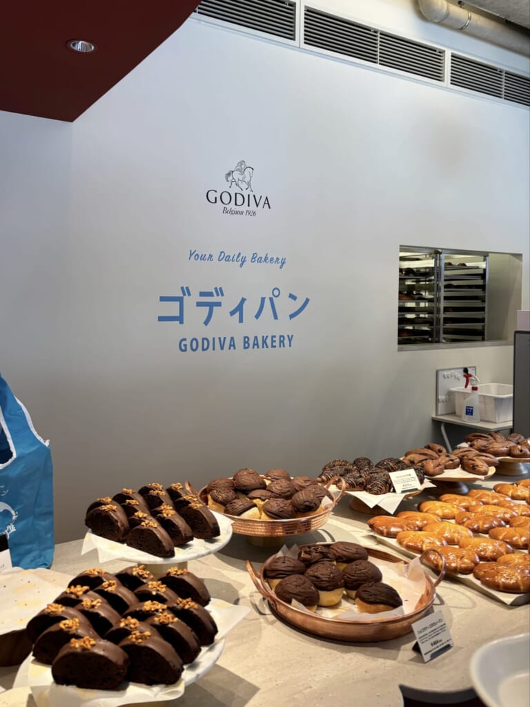 チョコレートやカカオを使ったゴディバのパン