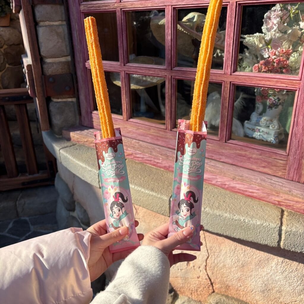 東京ディズニーランド　パルパルーザ　ヴァネロペ