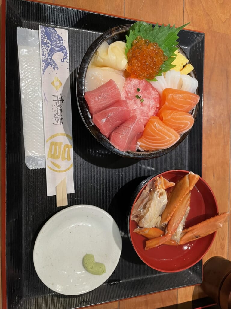 海鮮丼