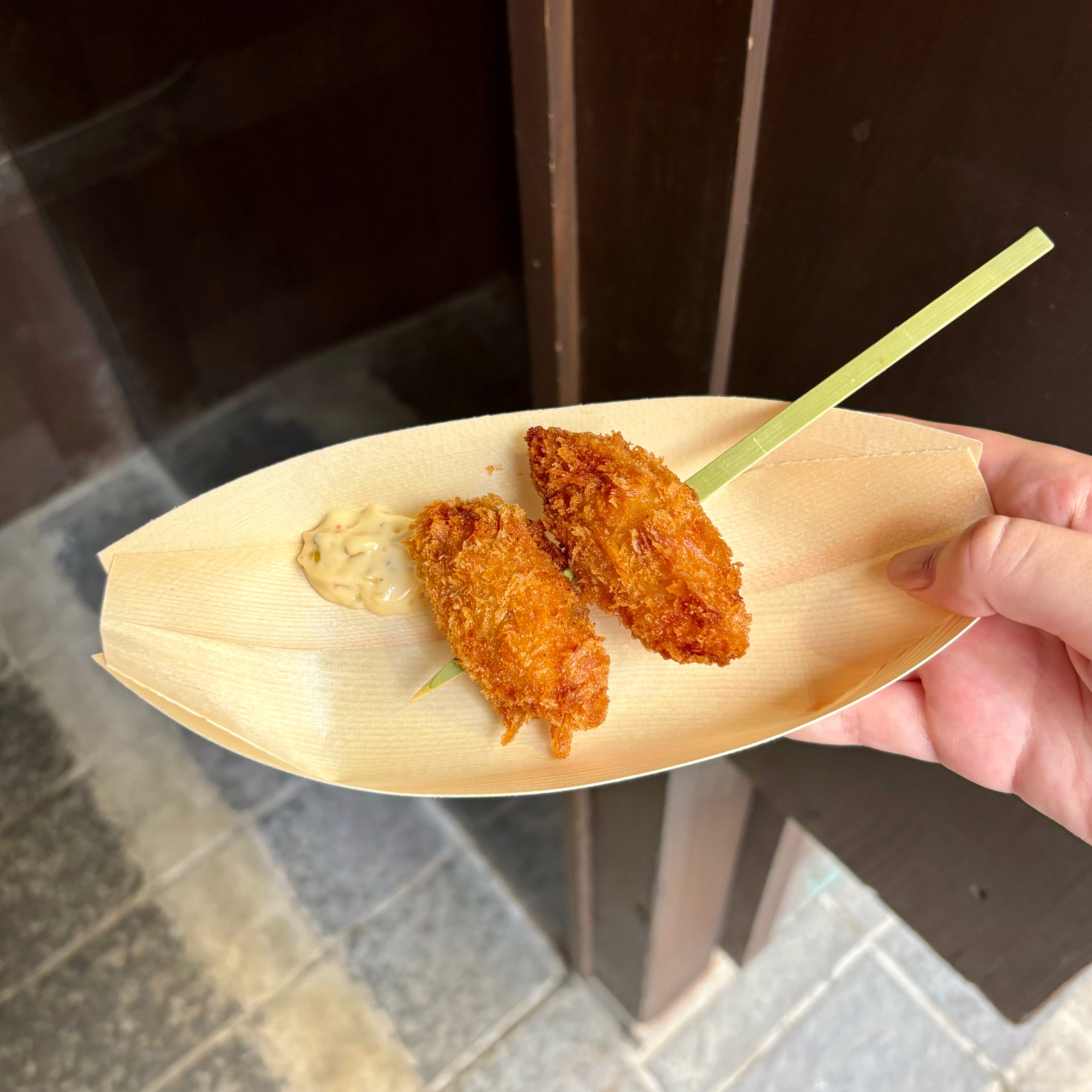 カキフライ串　宮島牡蠣フライ串とあなごめし串＆麦酒専門店