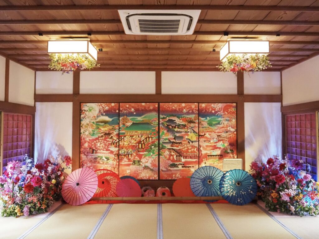 隨心院の極彩色梅匂小町絵図