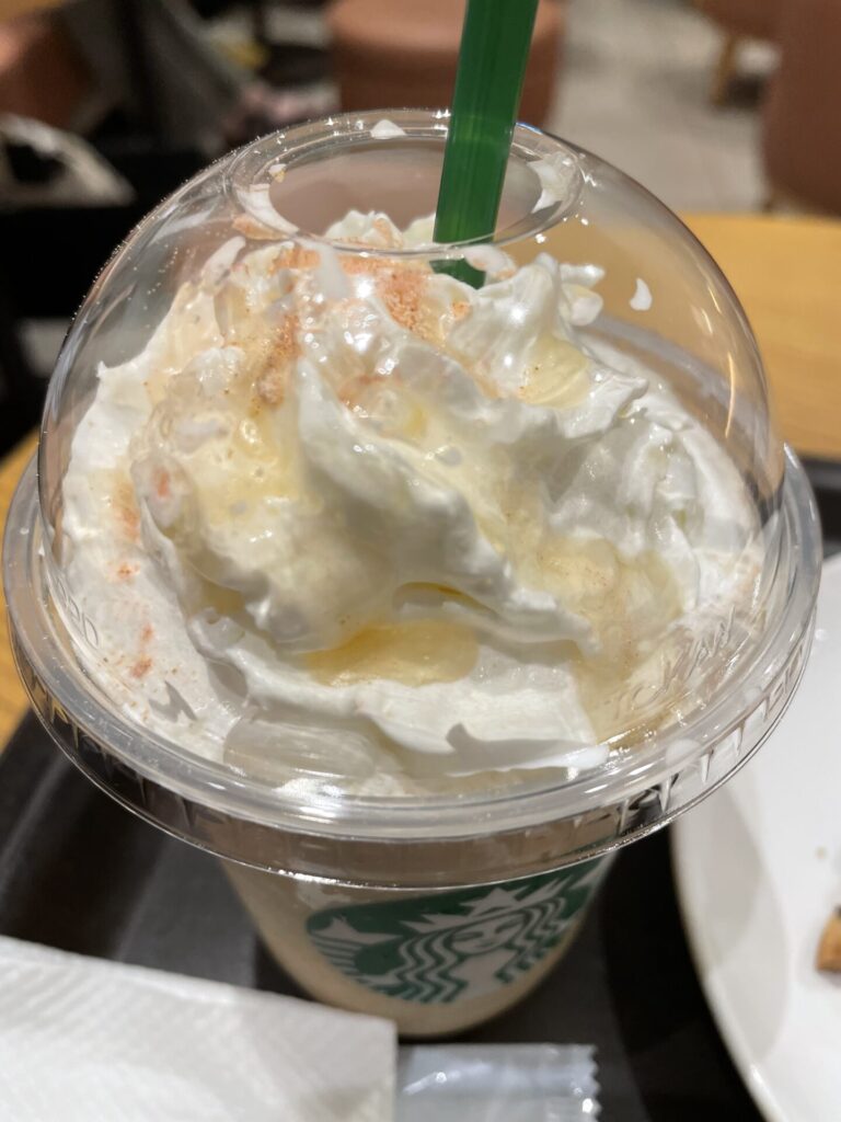 スタバ 新作 フラペチーノ はちみつ パウダー ホイップ