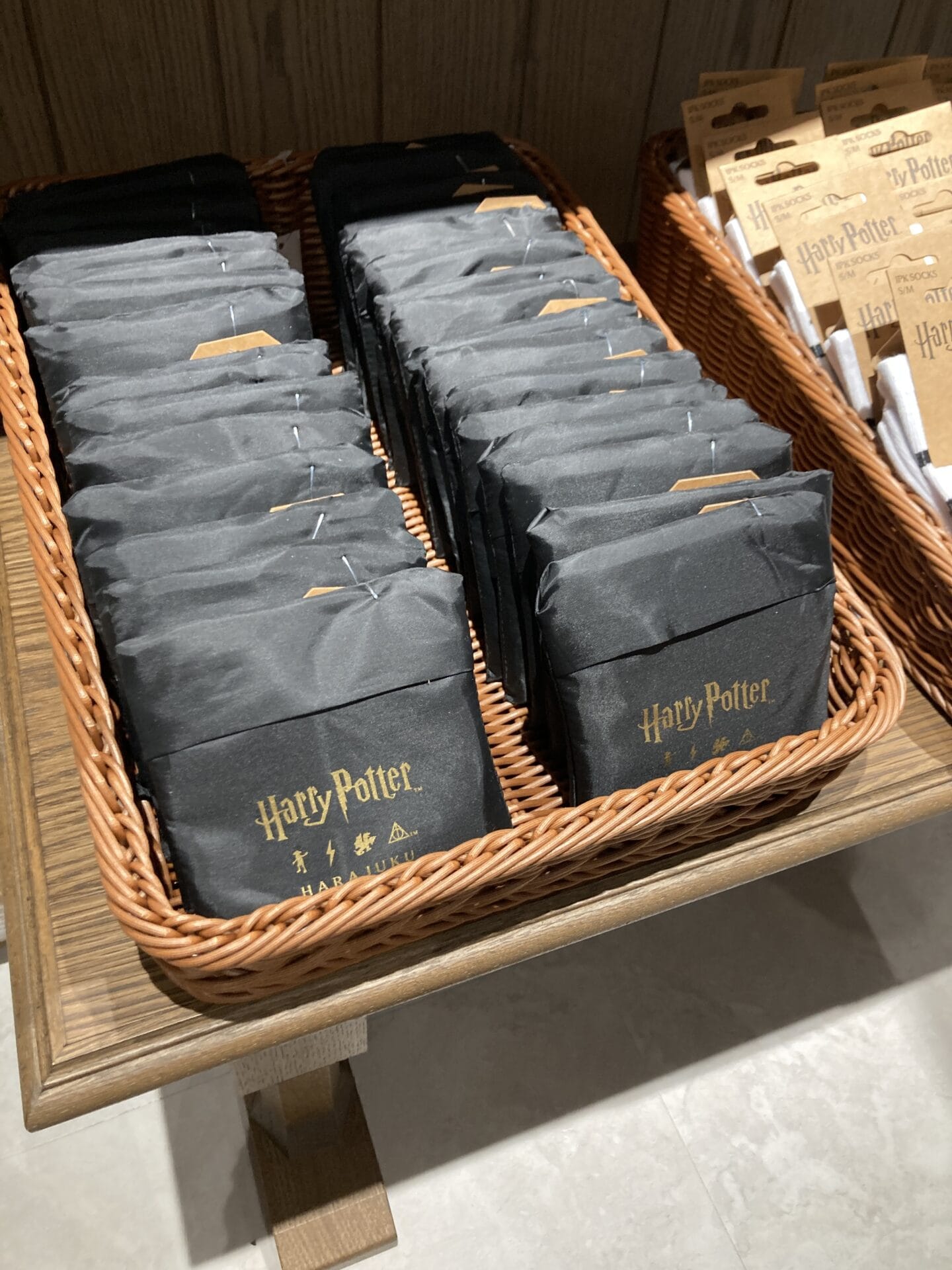 原宿限定エコバッグ左上から