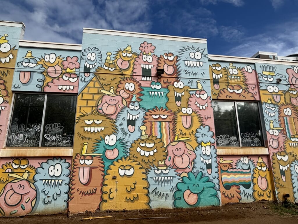 カカアコのウォールアート