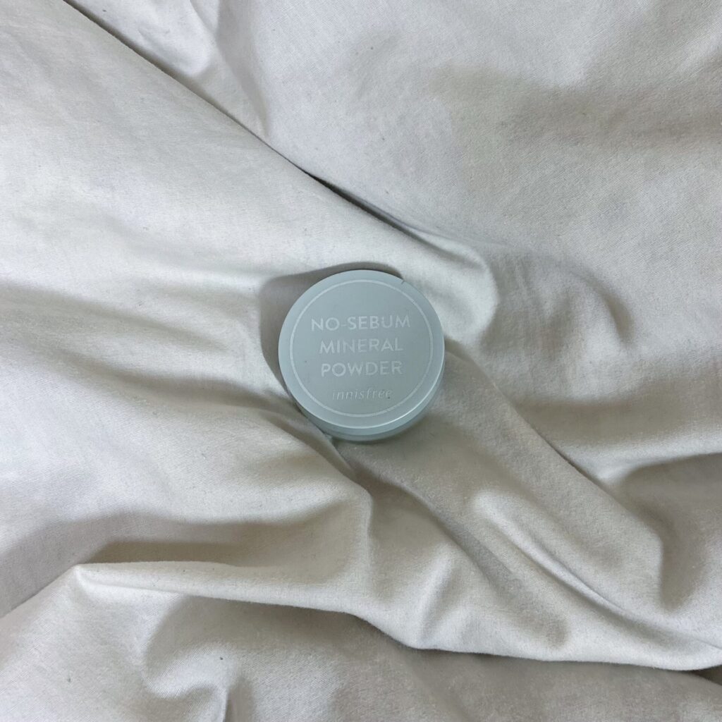 inisfree ノーセバムミネラルパウダー