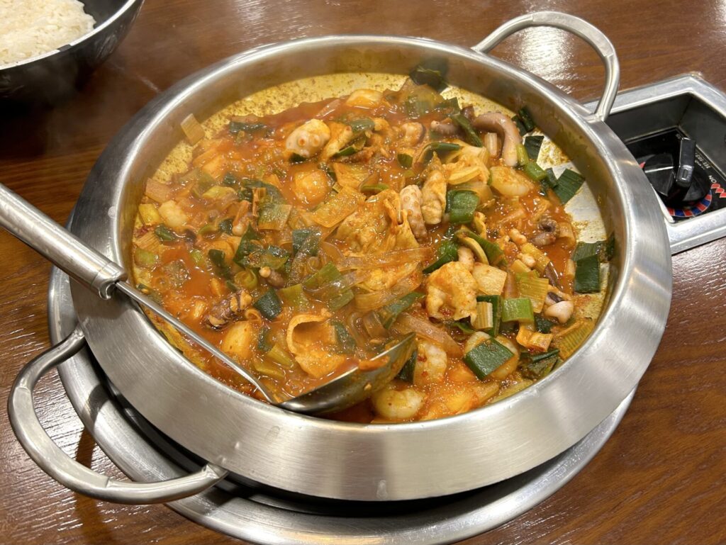 サウィ食堂 ナッコプセ 韓国 グルメ