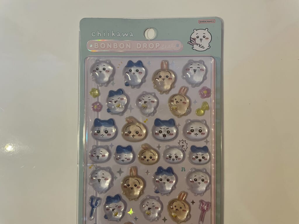 ちいかわのボンボンドロップシール