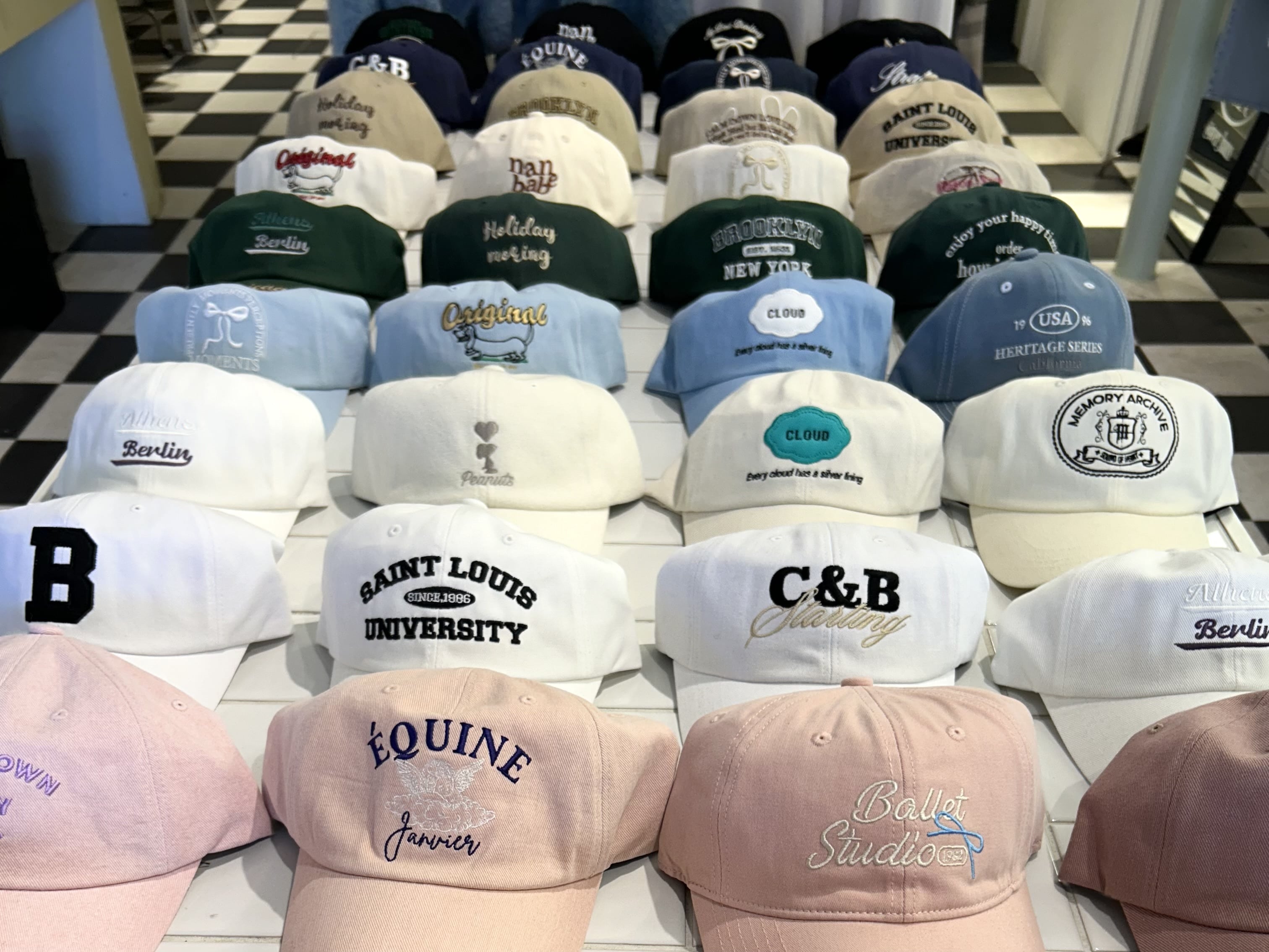 韓国　弘大　ホンデ　ショッピング　aver haus