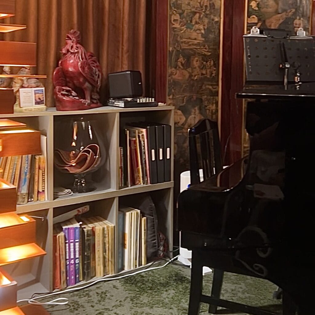 オリオンズ グランドピアノ