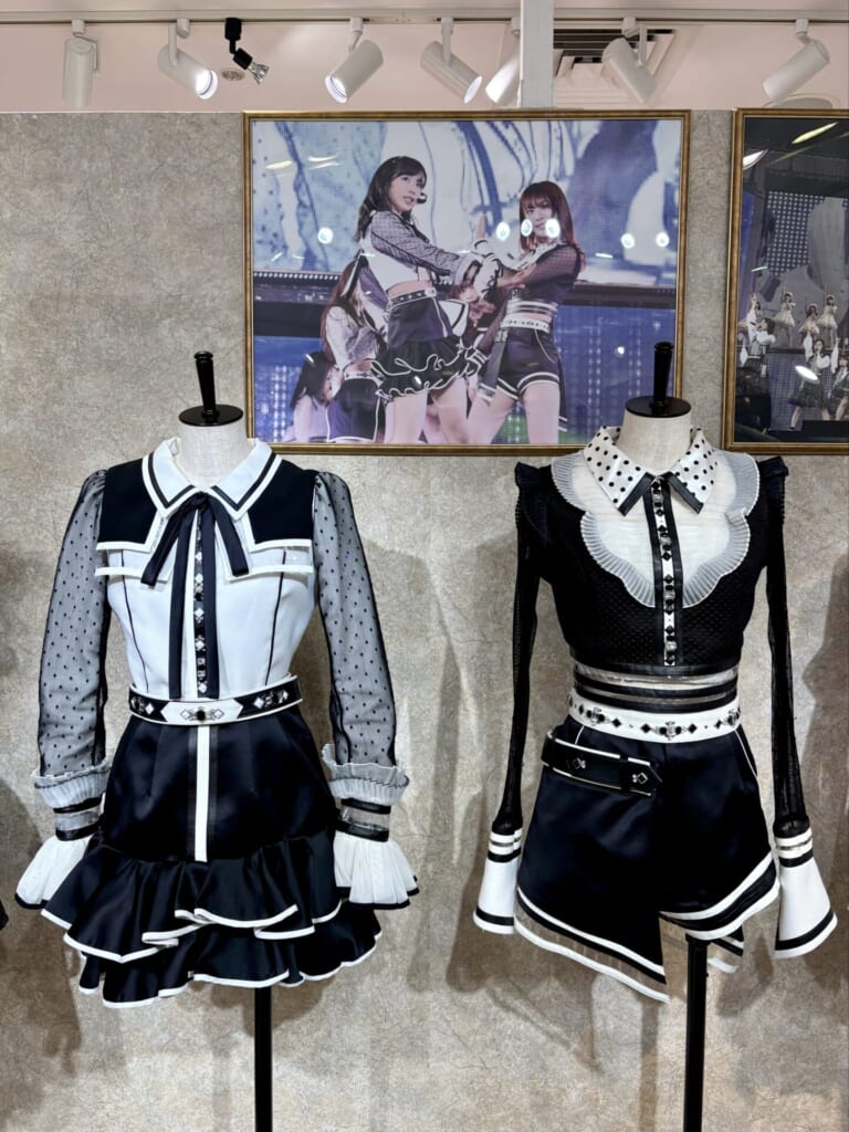 Teacher TeacherのMV衣装