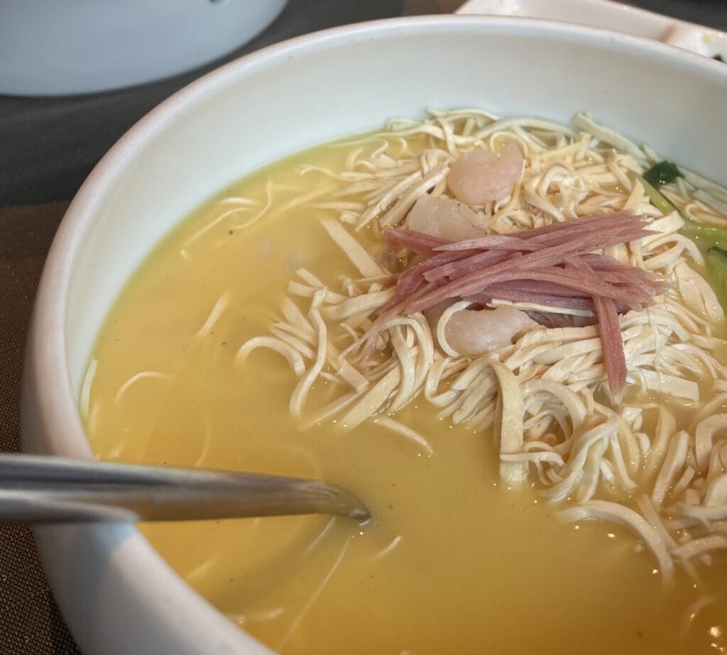 望乡楼 上海菜　豆　麺　淮扬大煮干丝