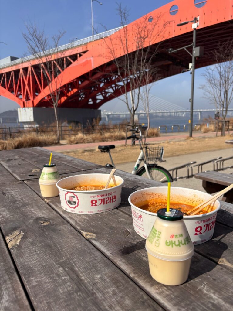 大学生エディターズ 漢江おすすめグルメ 漢江ラーメン