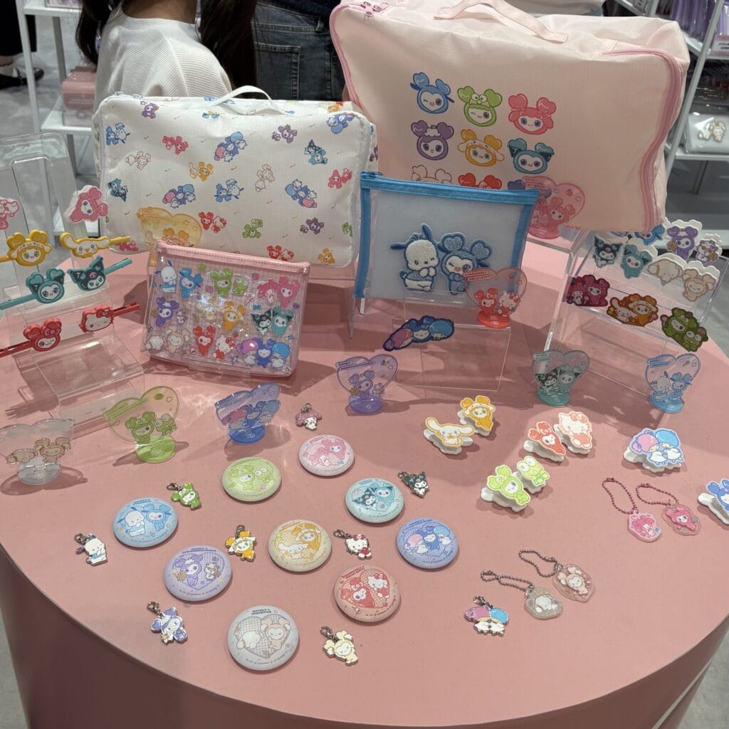 カプセルトイ】TWICEとサンリオのコラボガチャが可愛すぎた