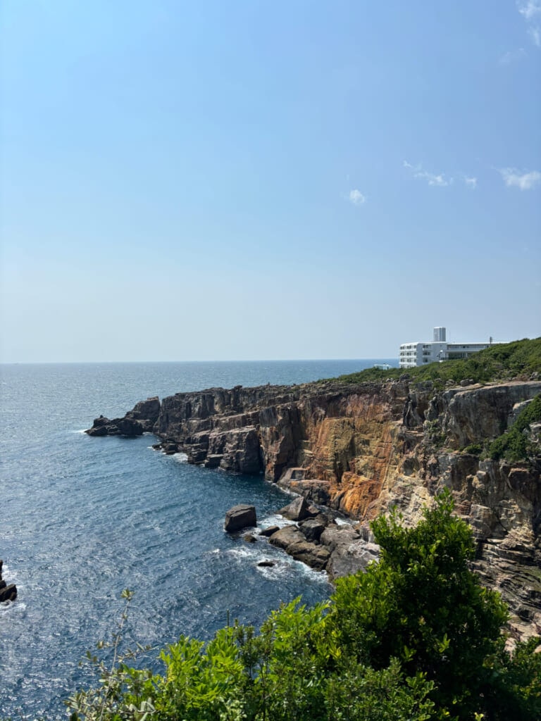 三段壁から見える水平線