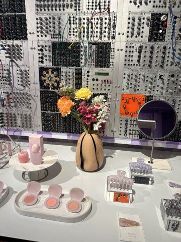 スナイデル青山店　２階 スナイデルビューティー