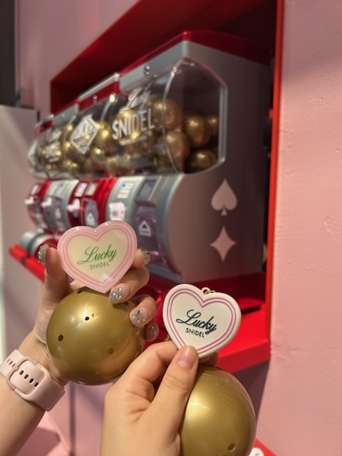 ガチャガチャ景品　ストラップ