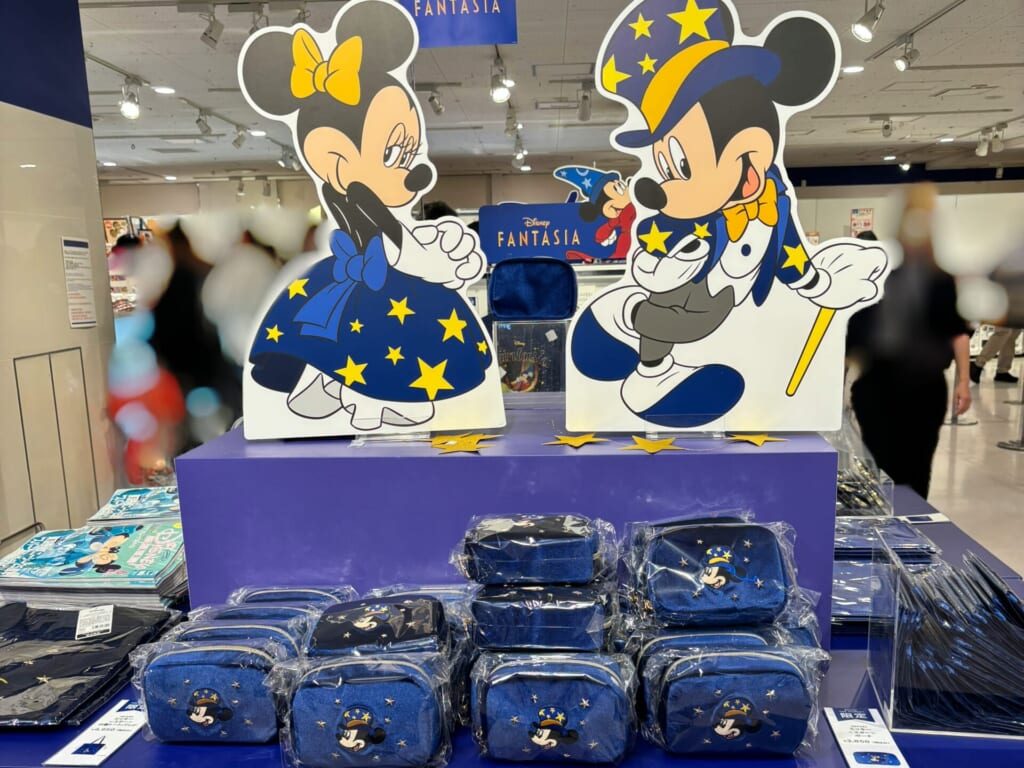 ディズニー　まとめ売り 26点　定価6万相当が半額以下！！ 早いもの勝ち！ 大阪】全国巡回中「ディズニー・ザ・マーケット2026」で 限定商品を