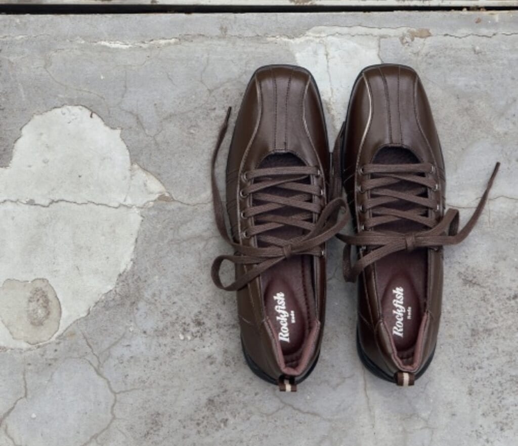 ブラウンシューズ