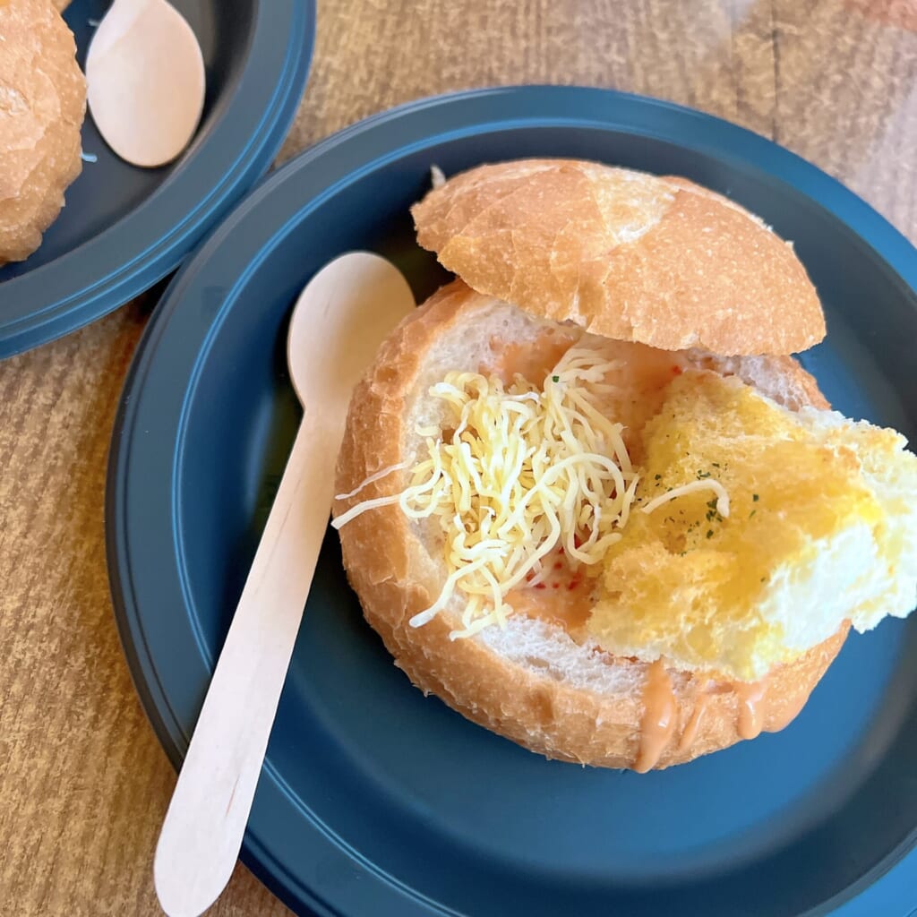 ブレッドボウル・シュリンプクラムチャウダー