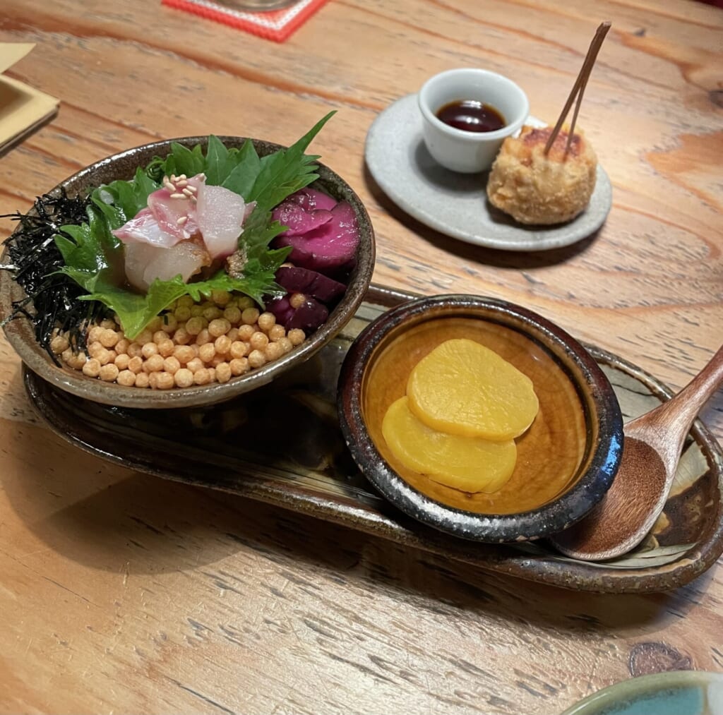 京都　裏スタンド　串揚げ　焼売　真鯛の出汁茶漬け