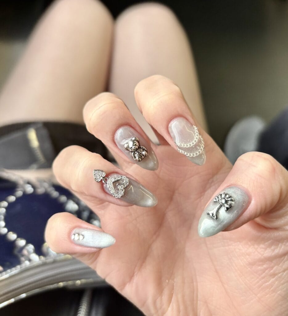 ブルーマグネットネイル
