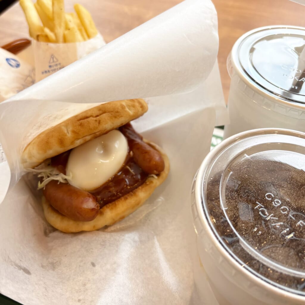 モスバーガー月見フォカッチャ