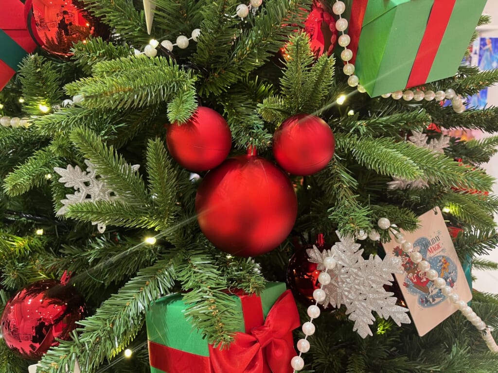 隠れミッキーのオーナメントのアップ写真