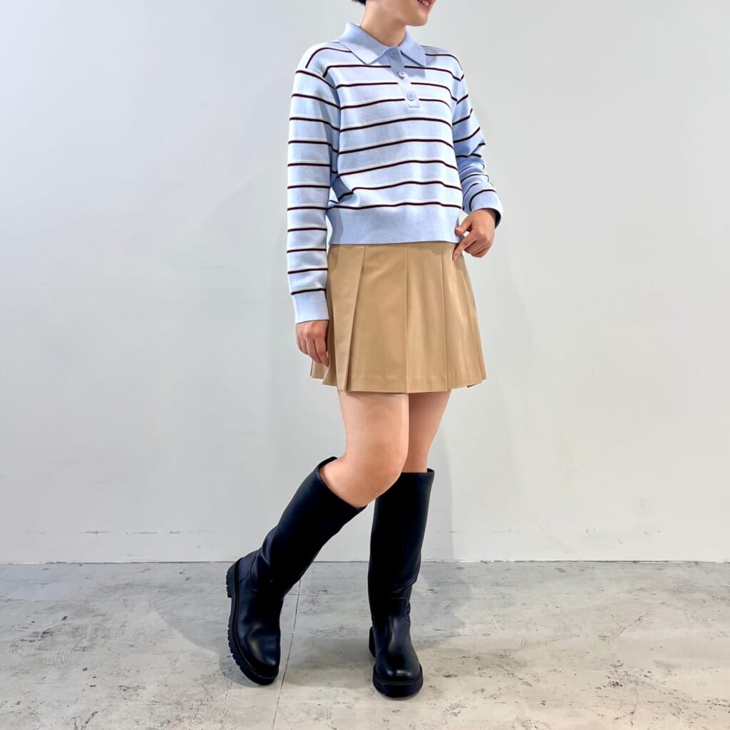 ユニクロのスムースコットンポロセーターを20代女子が試着