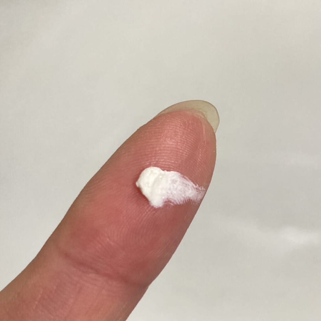 IHADA パッチ集中ケア スポッツクリーム薬剤部分