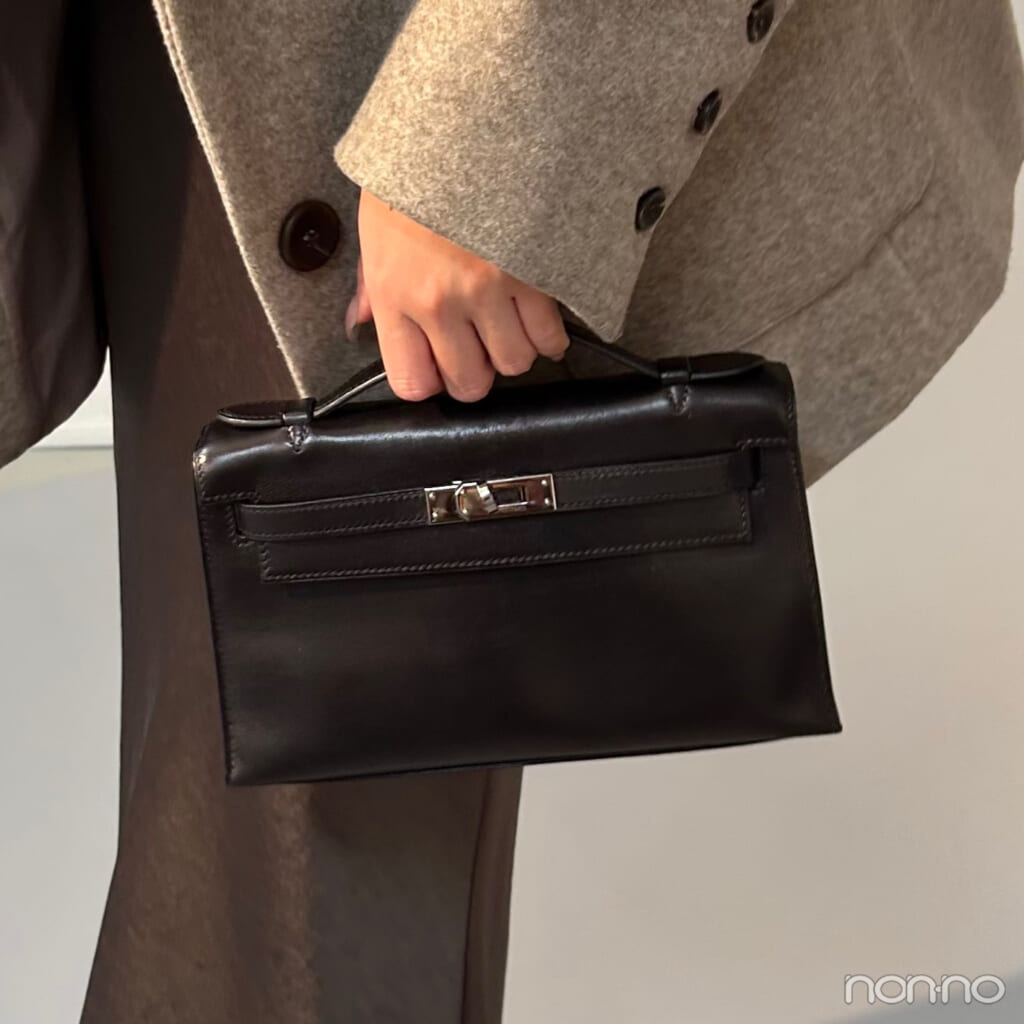 香音の冬私服のバッグ