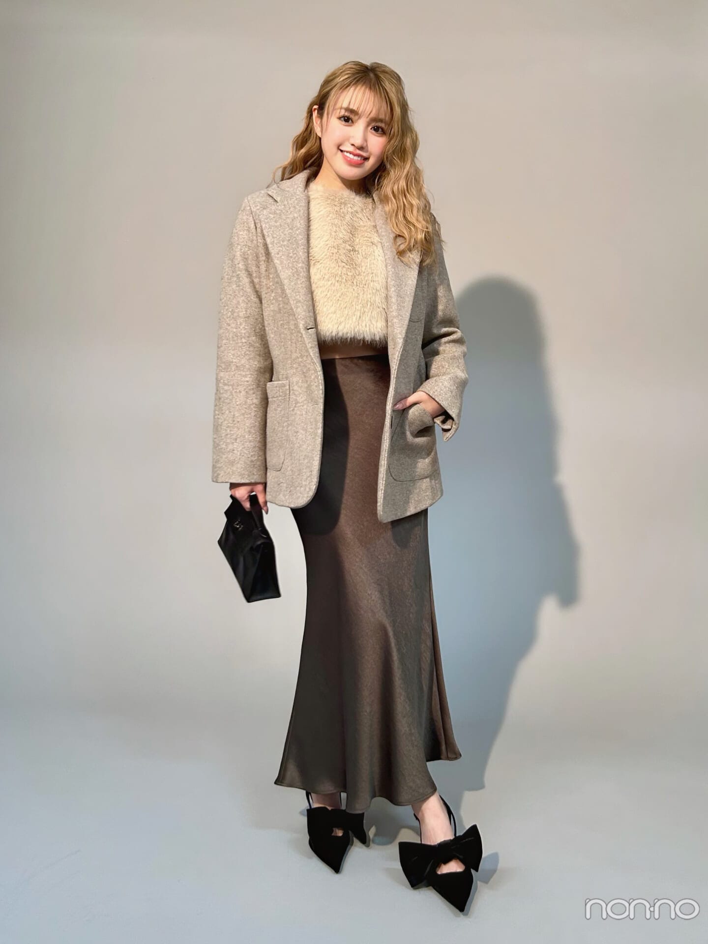 香音のアウターあり全身冬私服