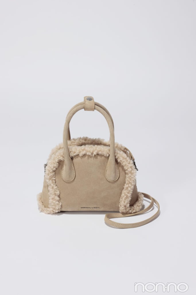 ネリ スエード＆フォーシャーリングボウリングバッグ　ナツメグベージュ