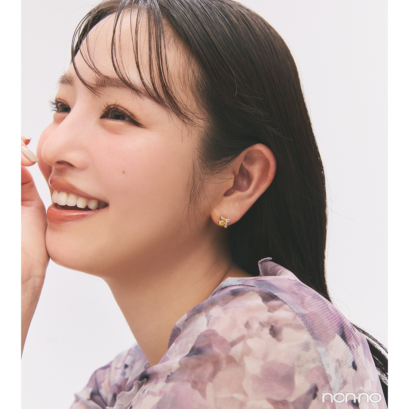 横田真悠　耳元に舞い降りた小さなきらめき