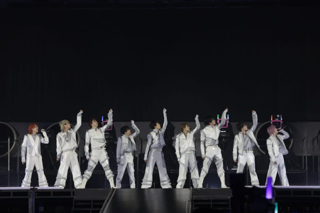 Star Gearパフォーマンス中の超特急