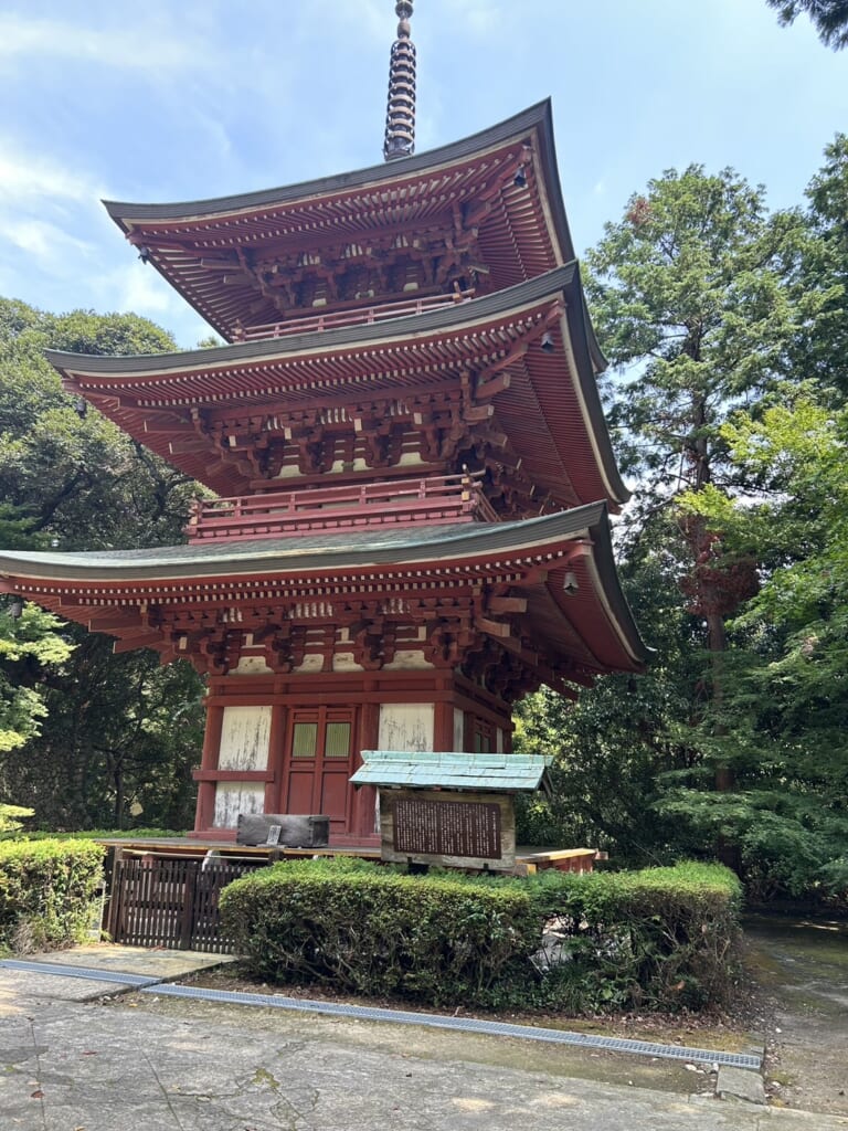油山寺 三重塔