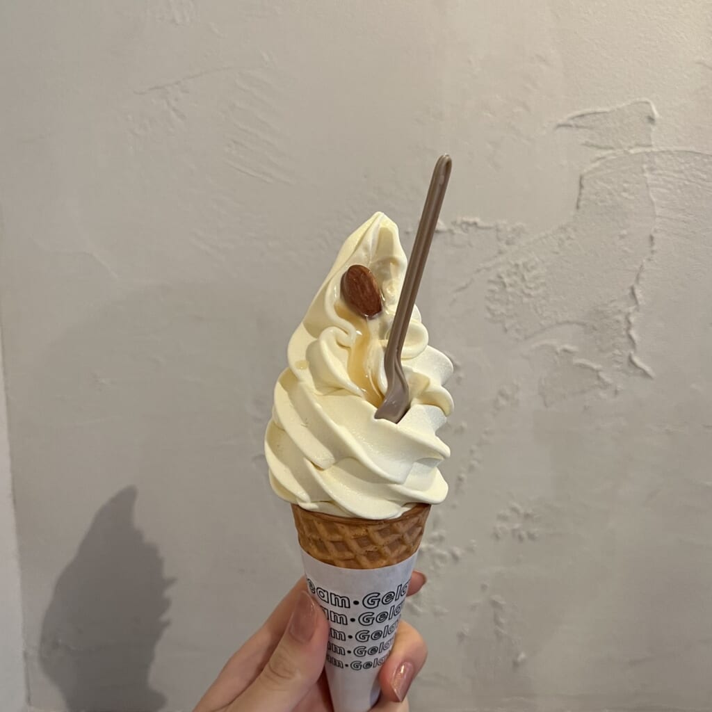 ジェラテリア アクオリーナ ソフトクリーム